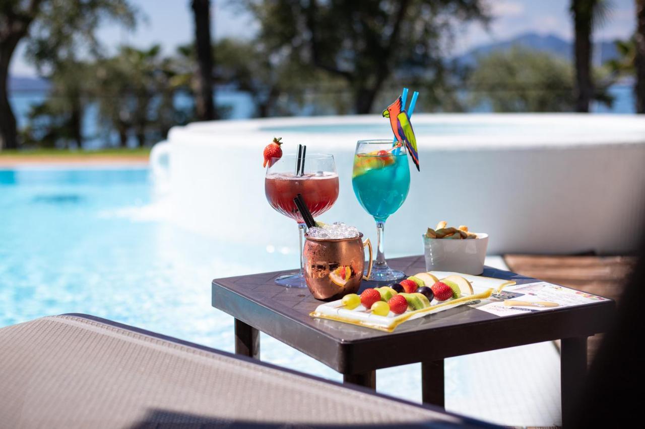 Hotel Eden Torri del Benaco Kültér fotó