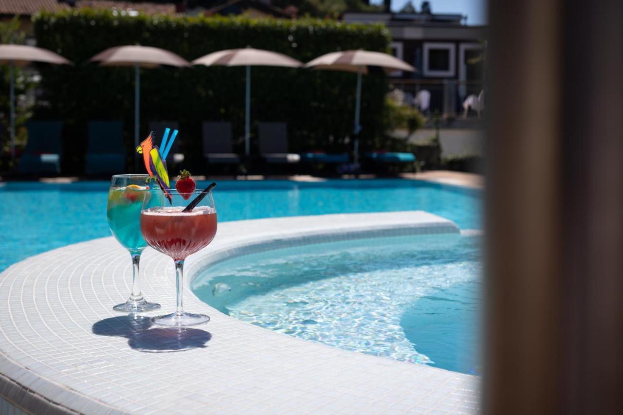 Hotel Eden Torri del Benaco Kültér fotó